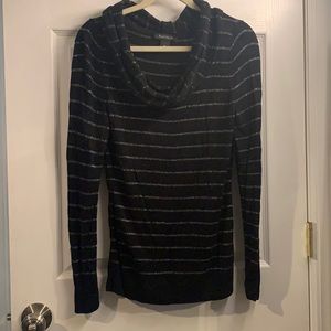 White House Black Market top